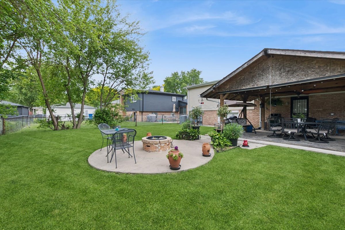 15622 Madison Avenue, Dolton, IL 60419