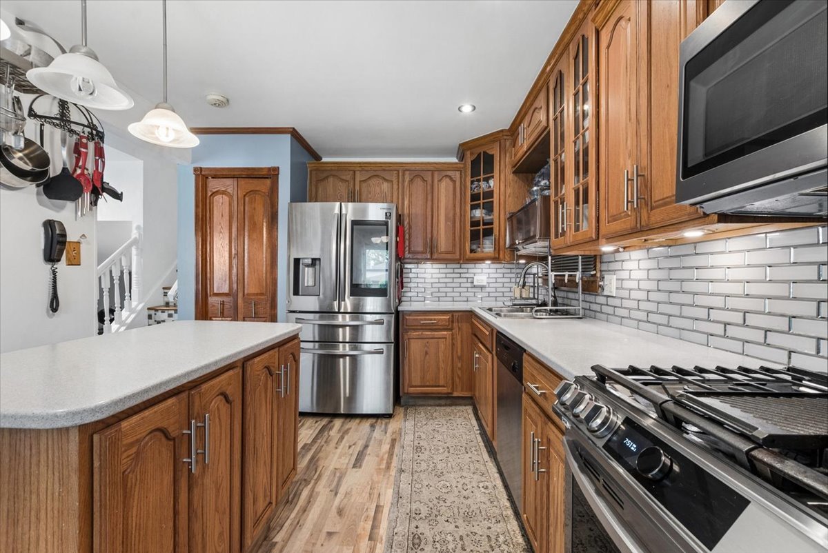 15622 Madison Avenue, Dolton, IL 60419