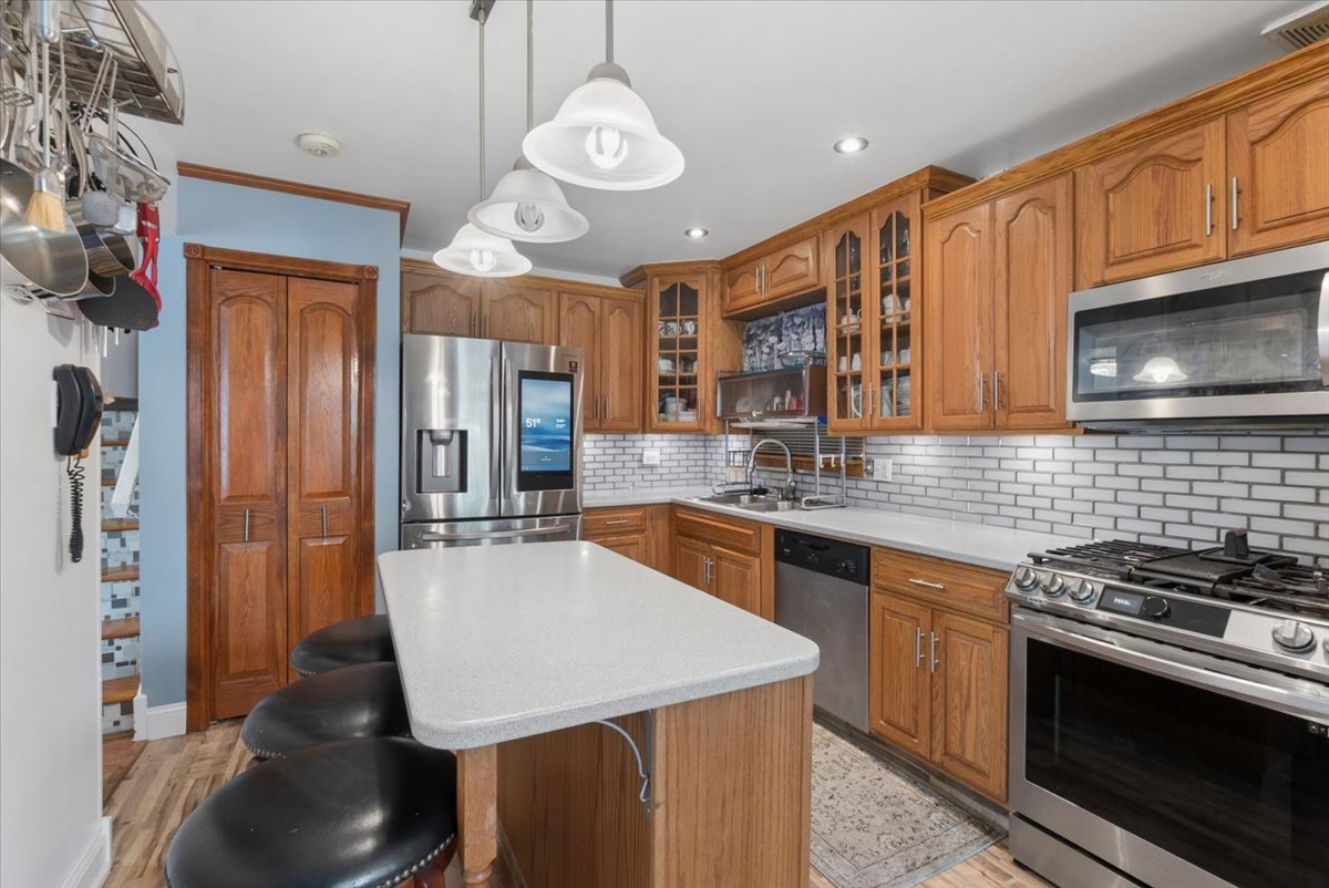 15622 Madison Avenue, Dolton, IL 60419