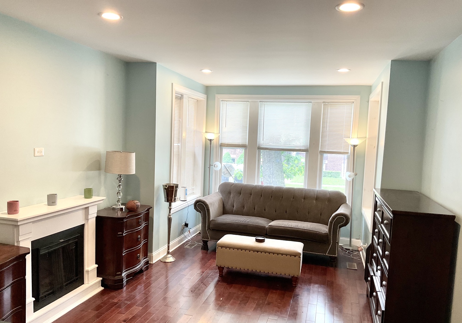 2105 Highland Avenue, Berwyn, IL 60402