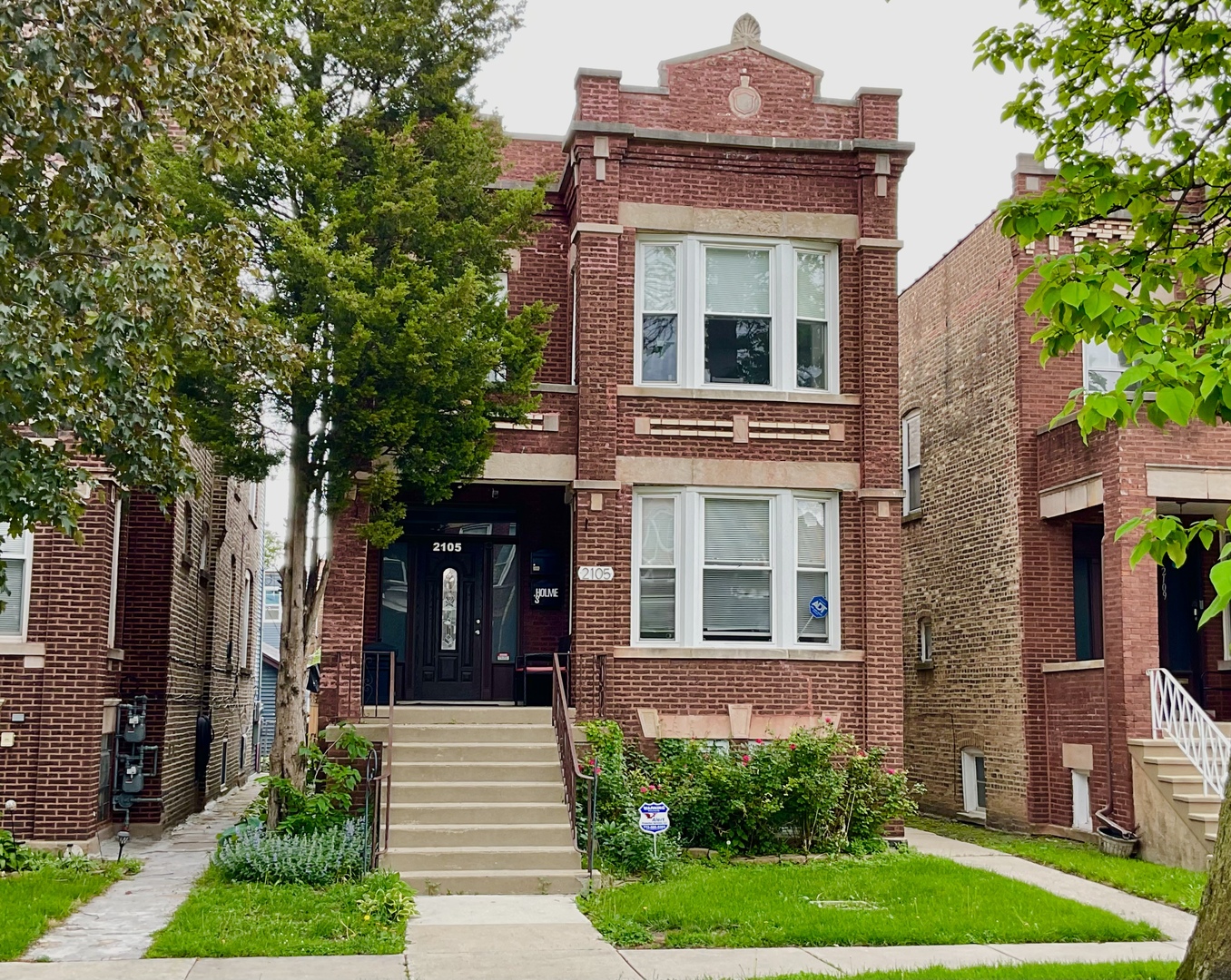 2105 Highland Avenue, Berwyn, IL 60402