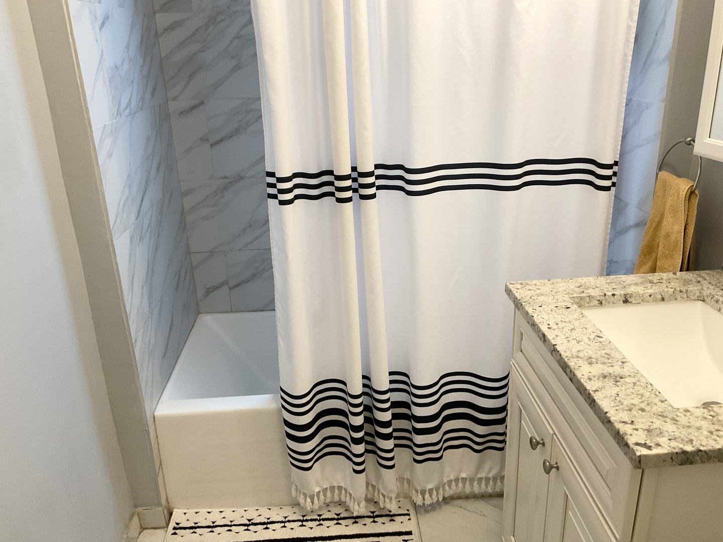 2105 Highland Avenue, Berwyn, IL 60402