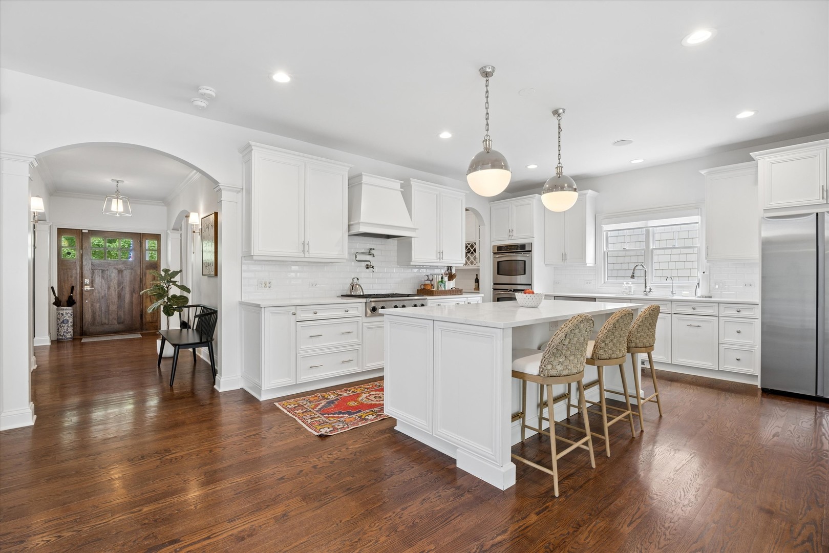 3842 Grove Avenue, Western Springs, IL 60558