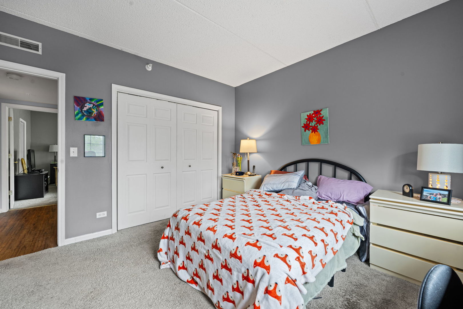59 S Hale Street #103, Palatine, IL 60067