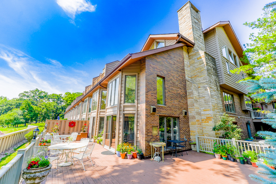 1210 Hawthorne Lane #1, Hinsdale, IL 60521