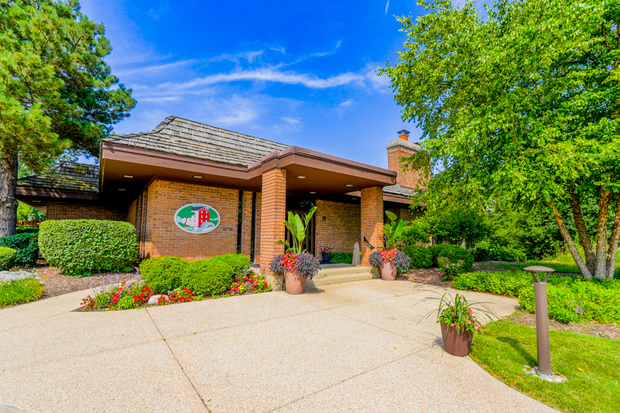 1210 Hawthorne Lane #1, Hinsdale, IL 60521