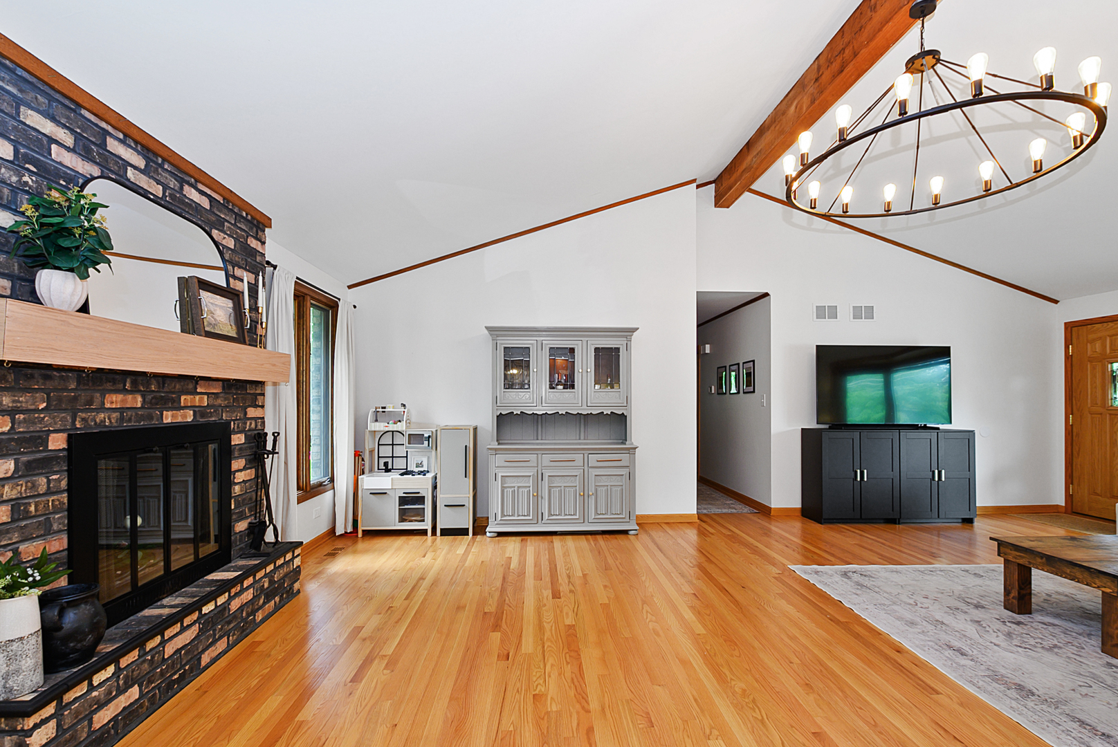 10050 W 145th Street, Orland Park, IL 60462