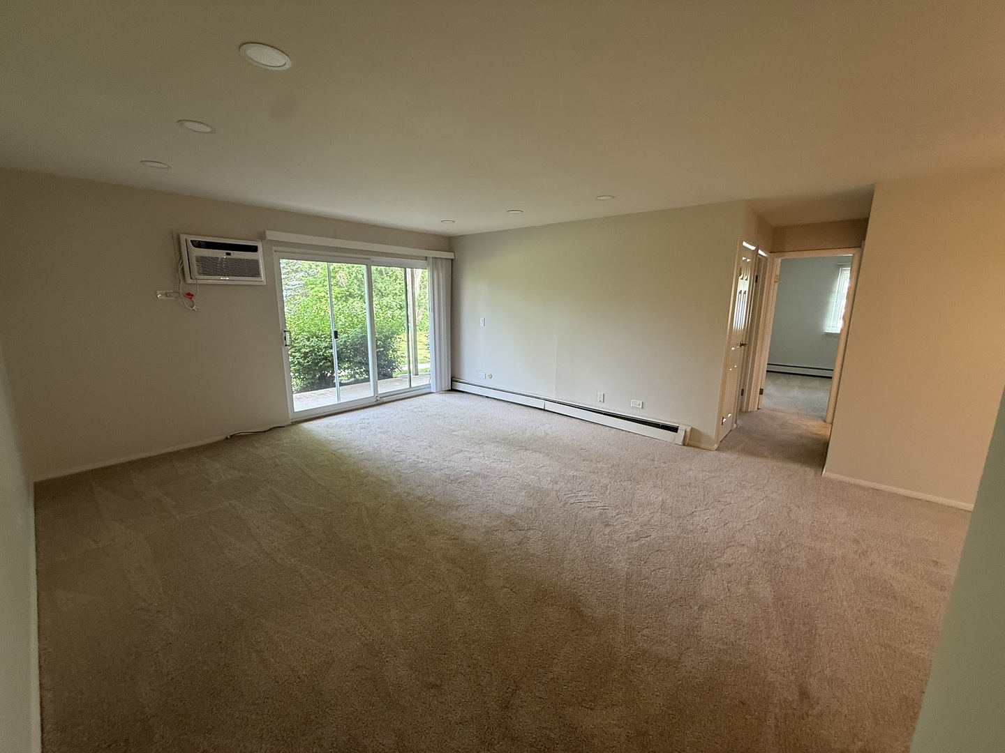 9S220 Lake Drive #16A-102, Willowbrook, IL 60527