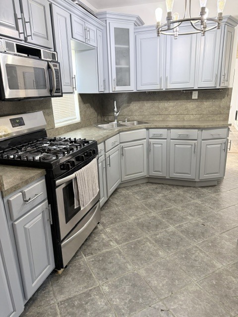 1631 N Monticello Avenue, Chicago, IL 60647