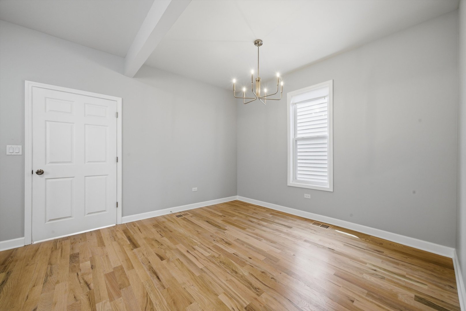1249 W 73rd Place, Chicago, IL 60636