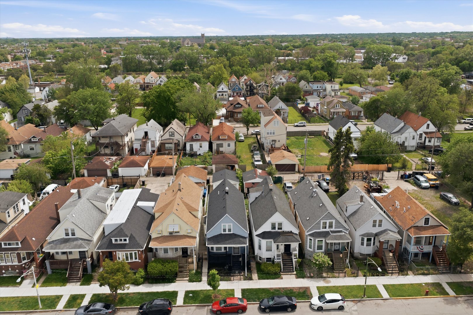 1249 W 73rd Place, Chicago, IL 60636