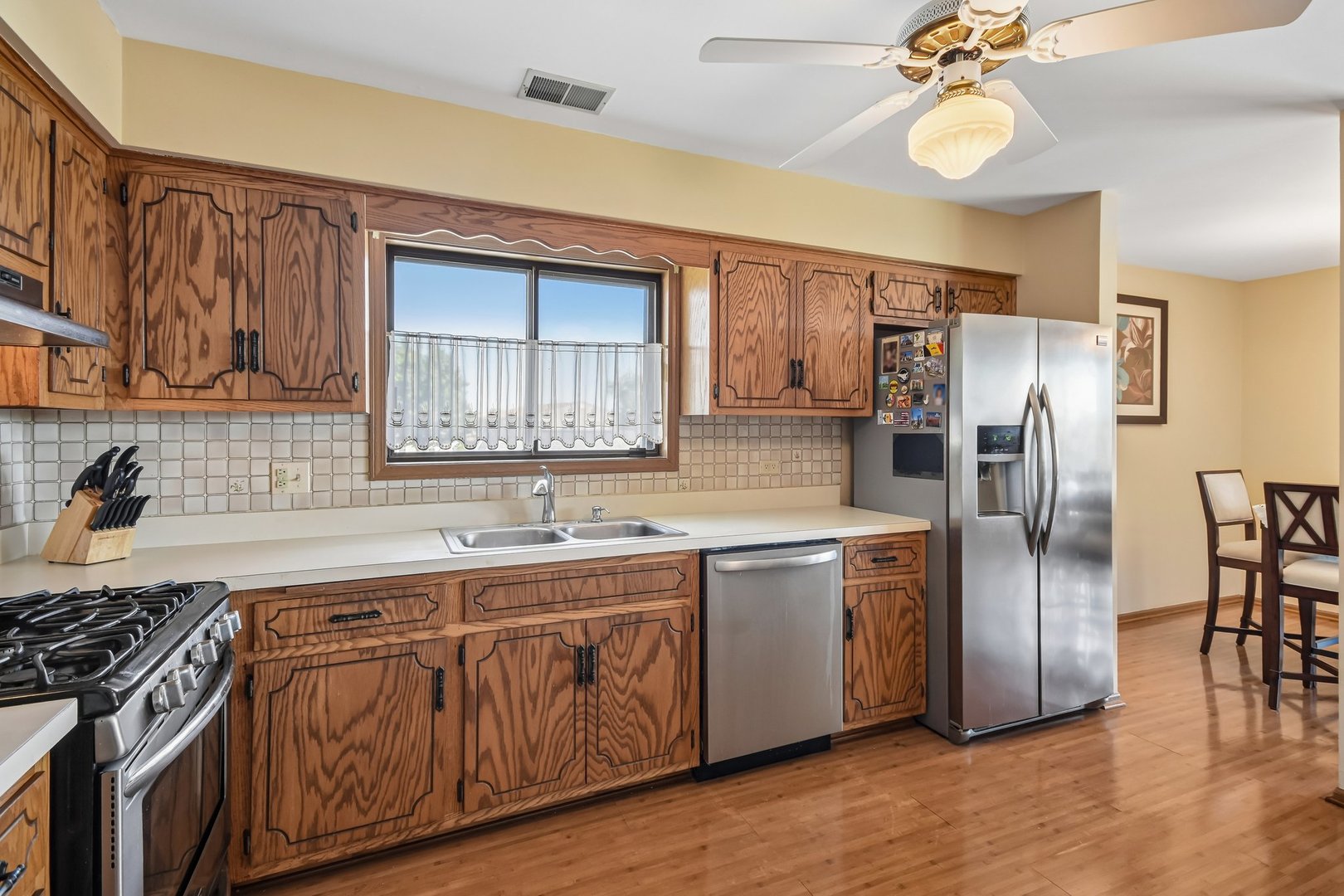 16518 Crescent Avenue #2N, Tinley Park, IL 60477