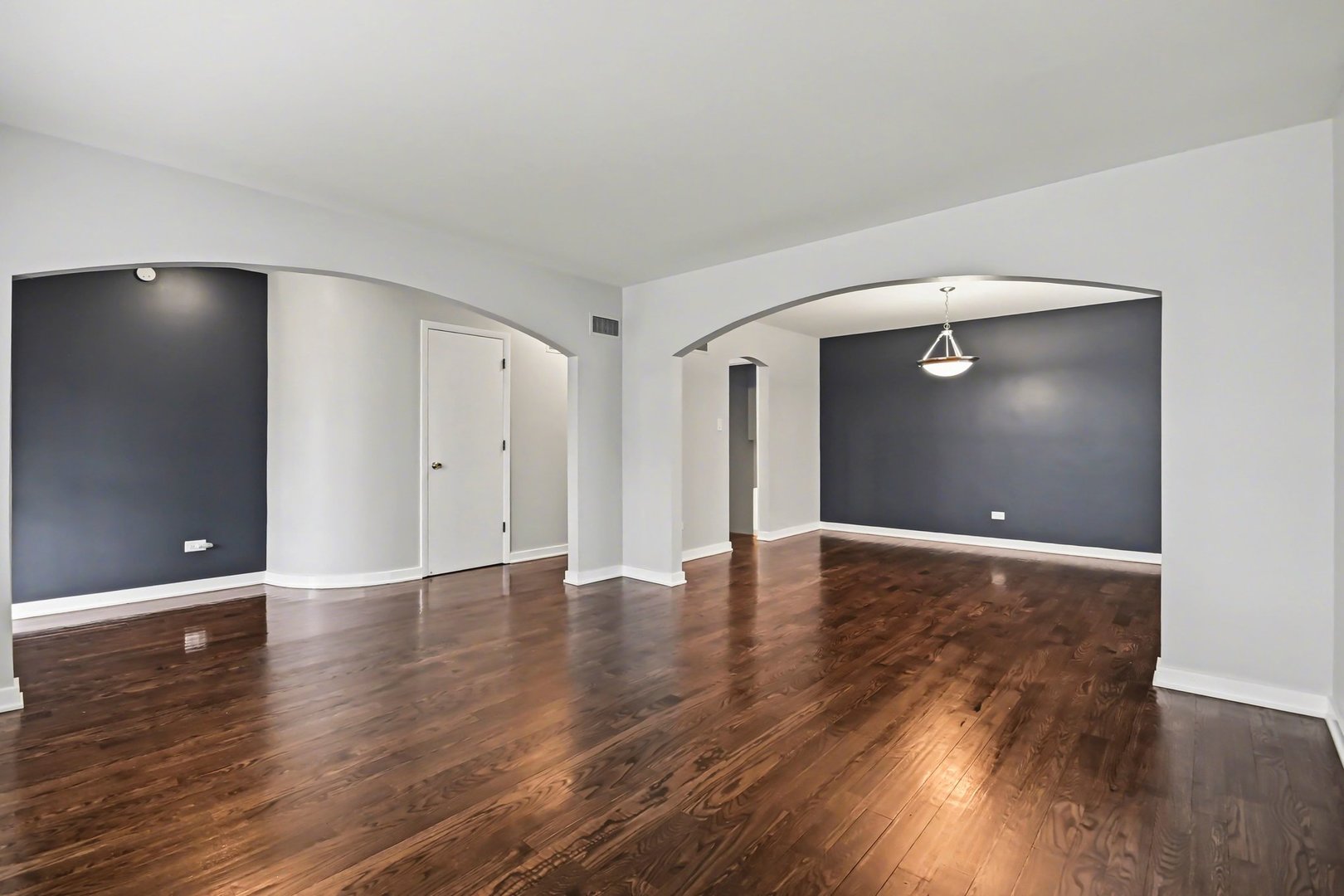 1452 Concord Avenue, Westchester, IL 60154