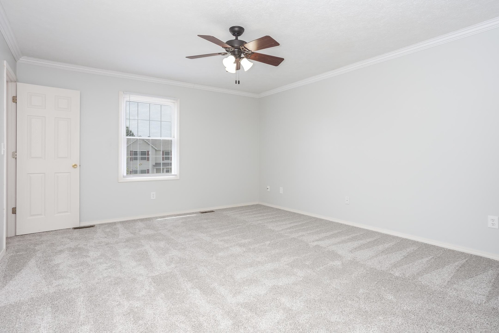 814 Landau Lane, Normal, IL 61761