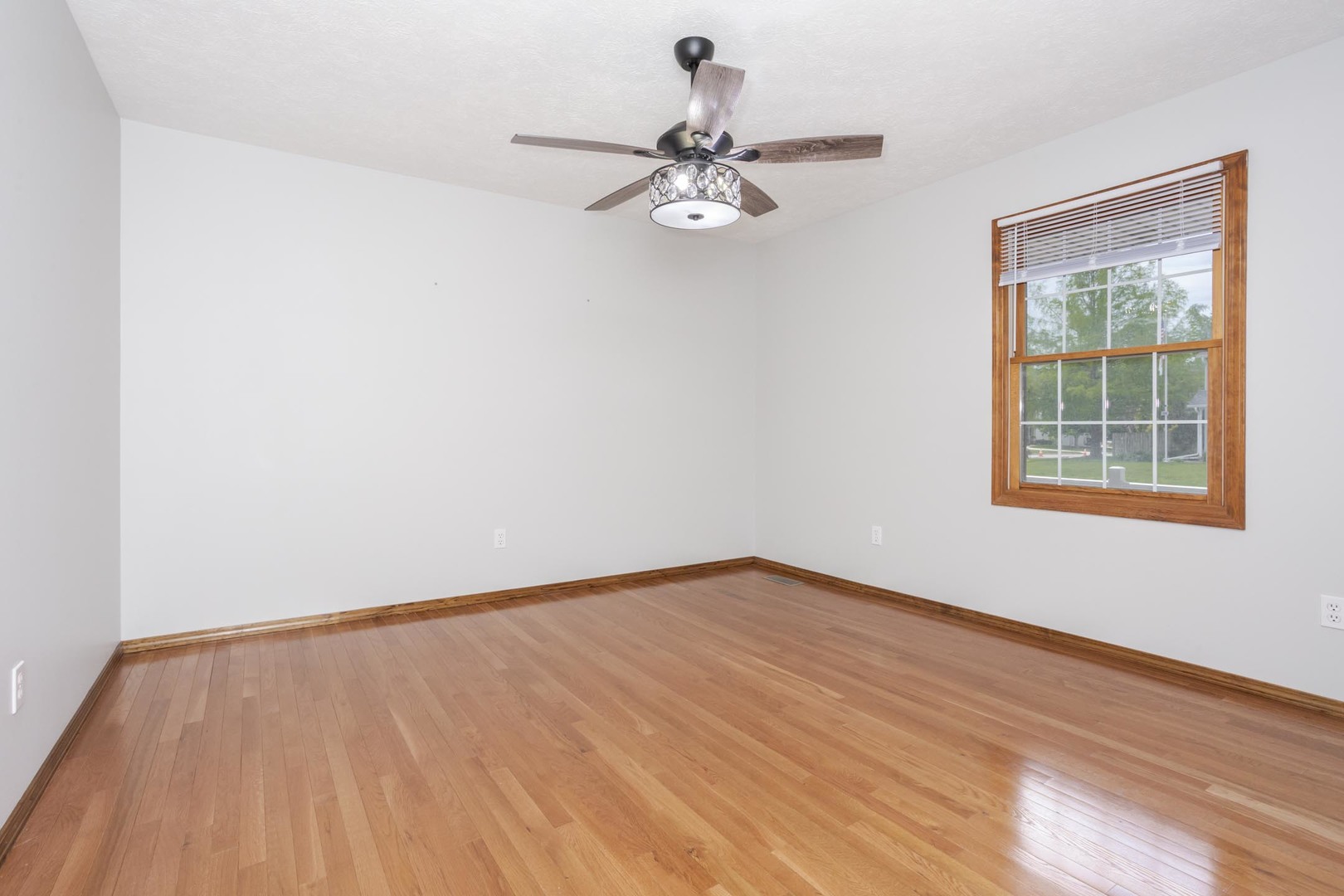 814 Landau Lane, Normal, IL 61761