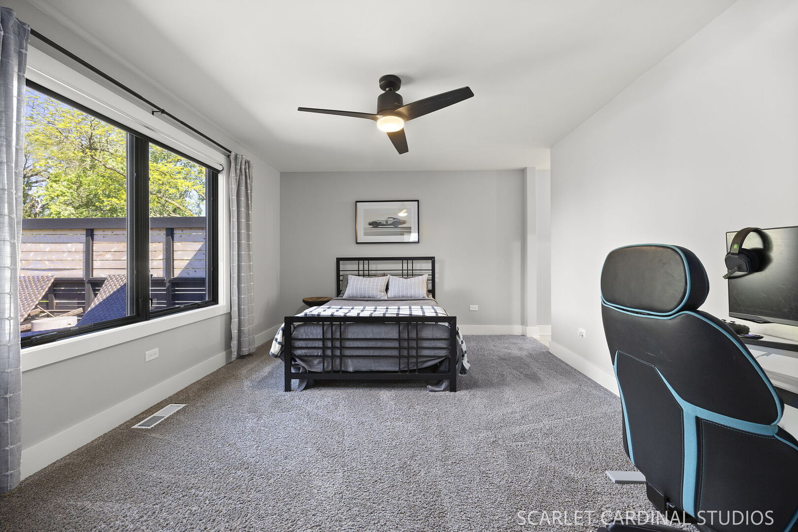 1209 N Eagle Street, Naperville, IL 60563