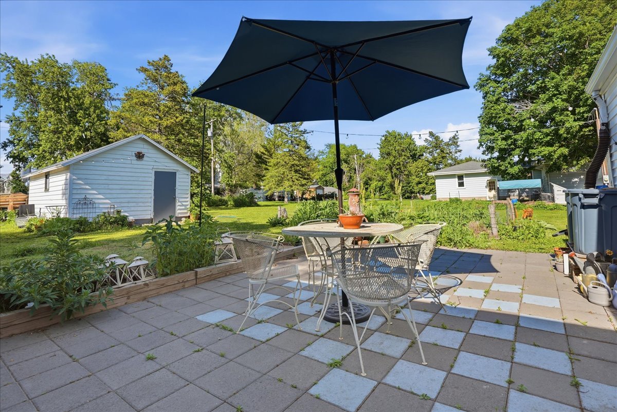 208 4th Street, Anchor, IL 61720