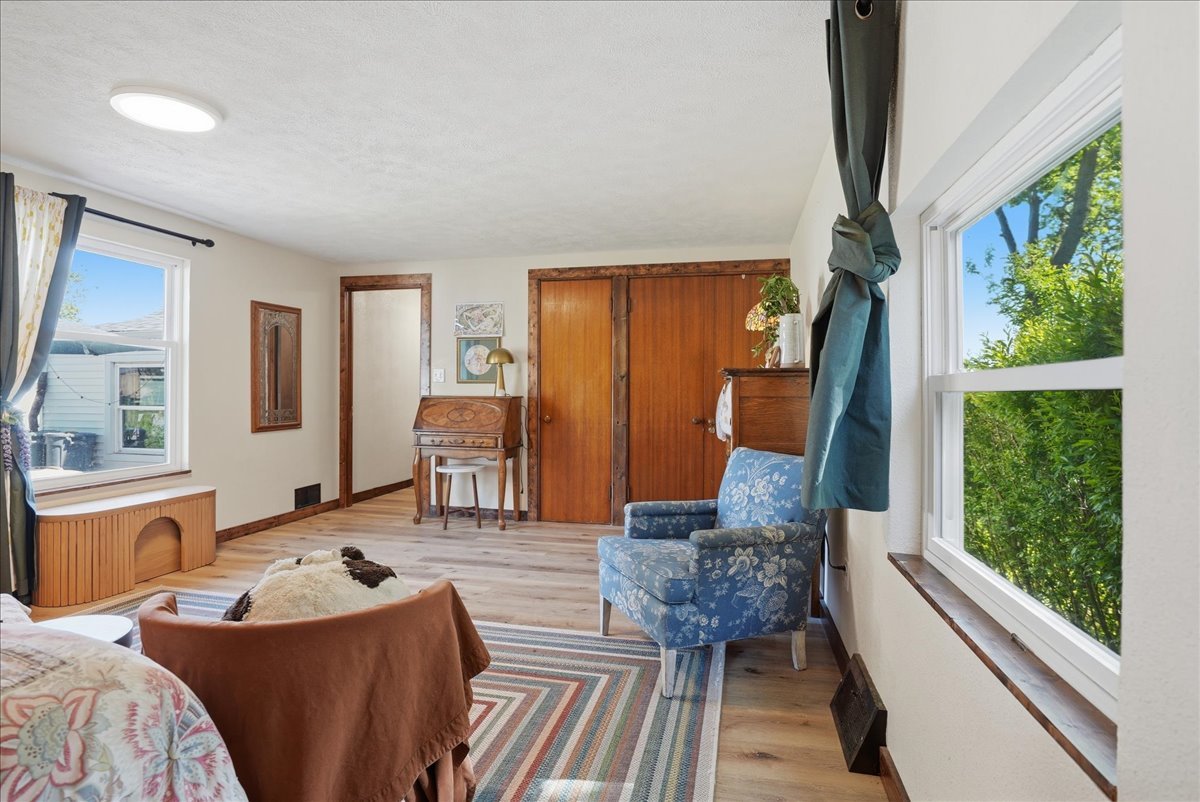 208 4th Street, Anchor, IL 61720