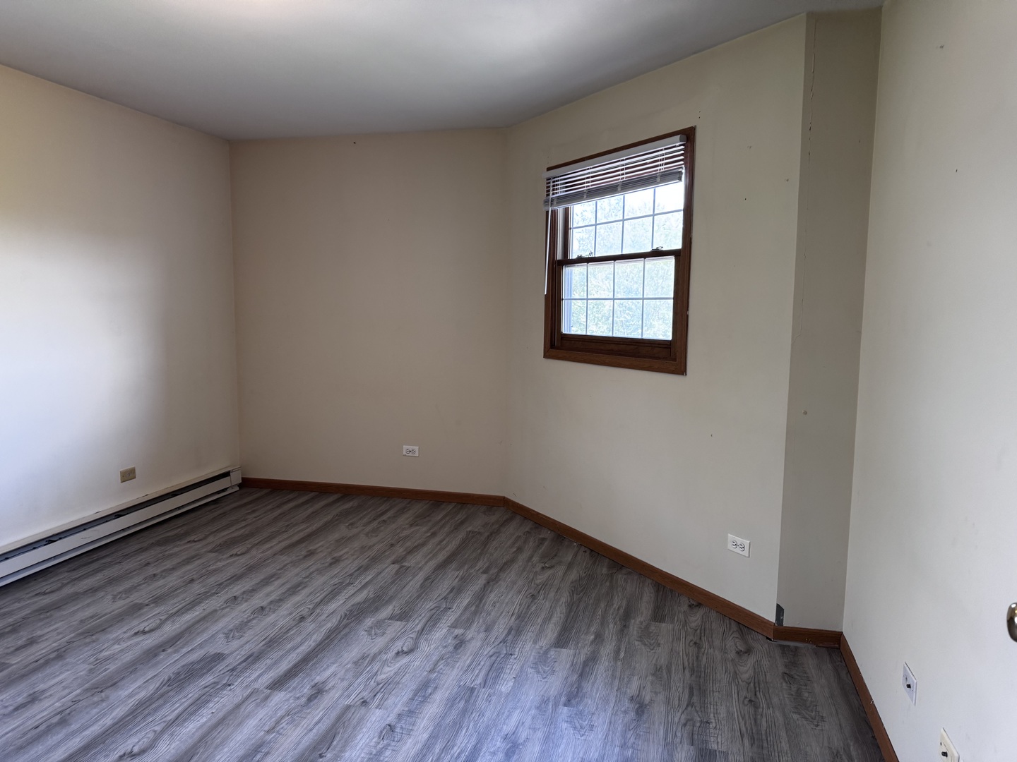 330 Leah Lane #3B, Woodstock, IL 60098