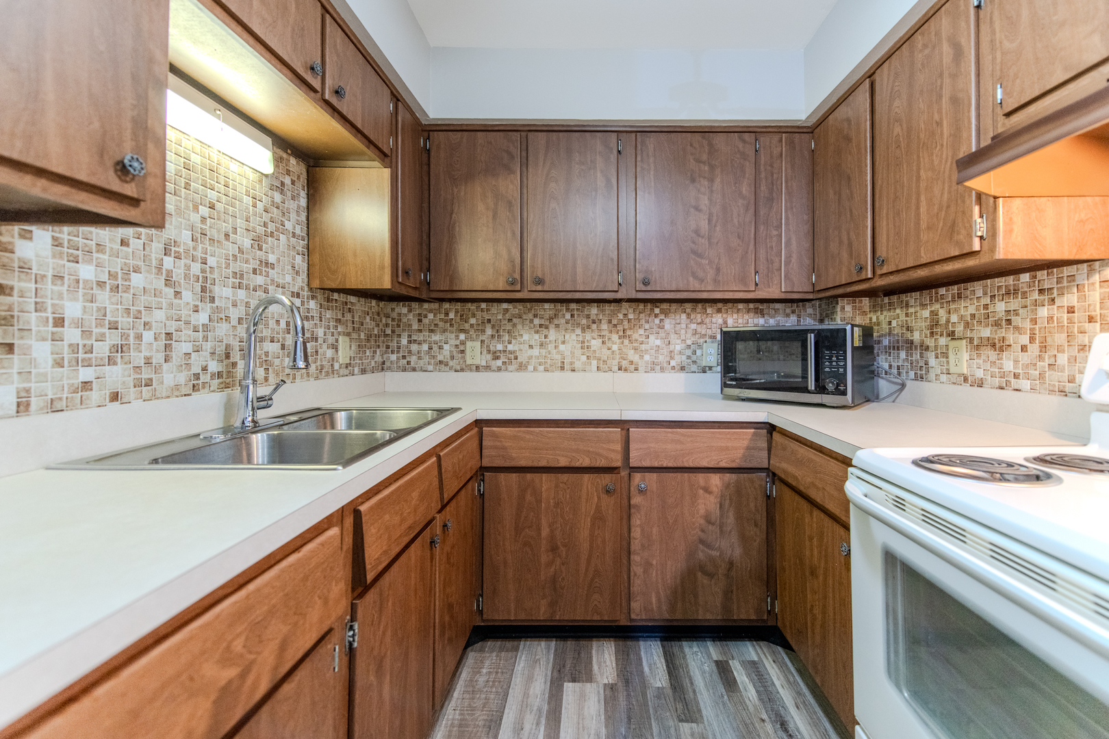 222 Madison Street #210, Joliet, IL 60435