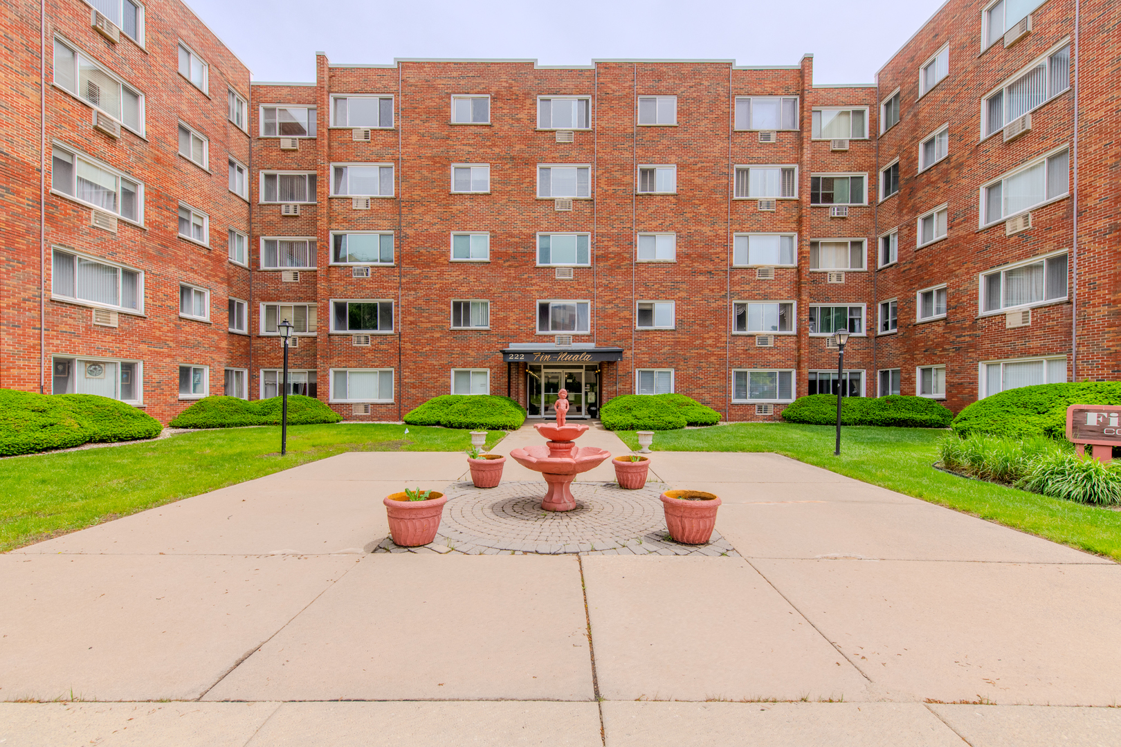 222 Madison Street #210, Joliet, IL 60435