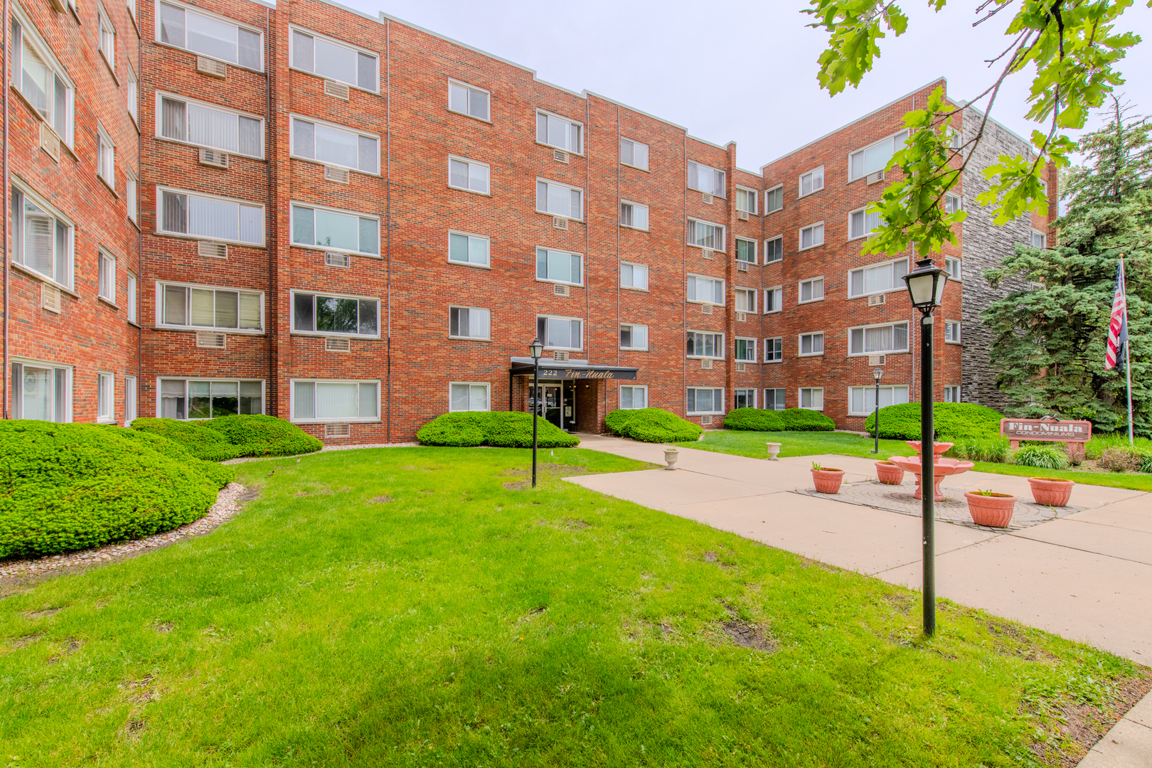 222 Madison Street #210, Joliet, IL 60435