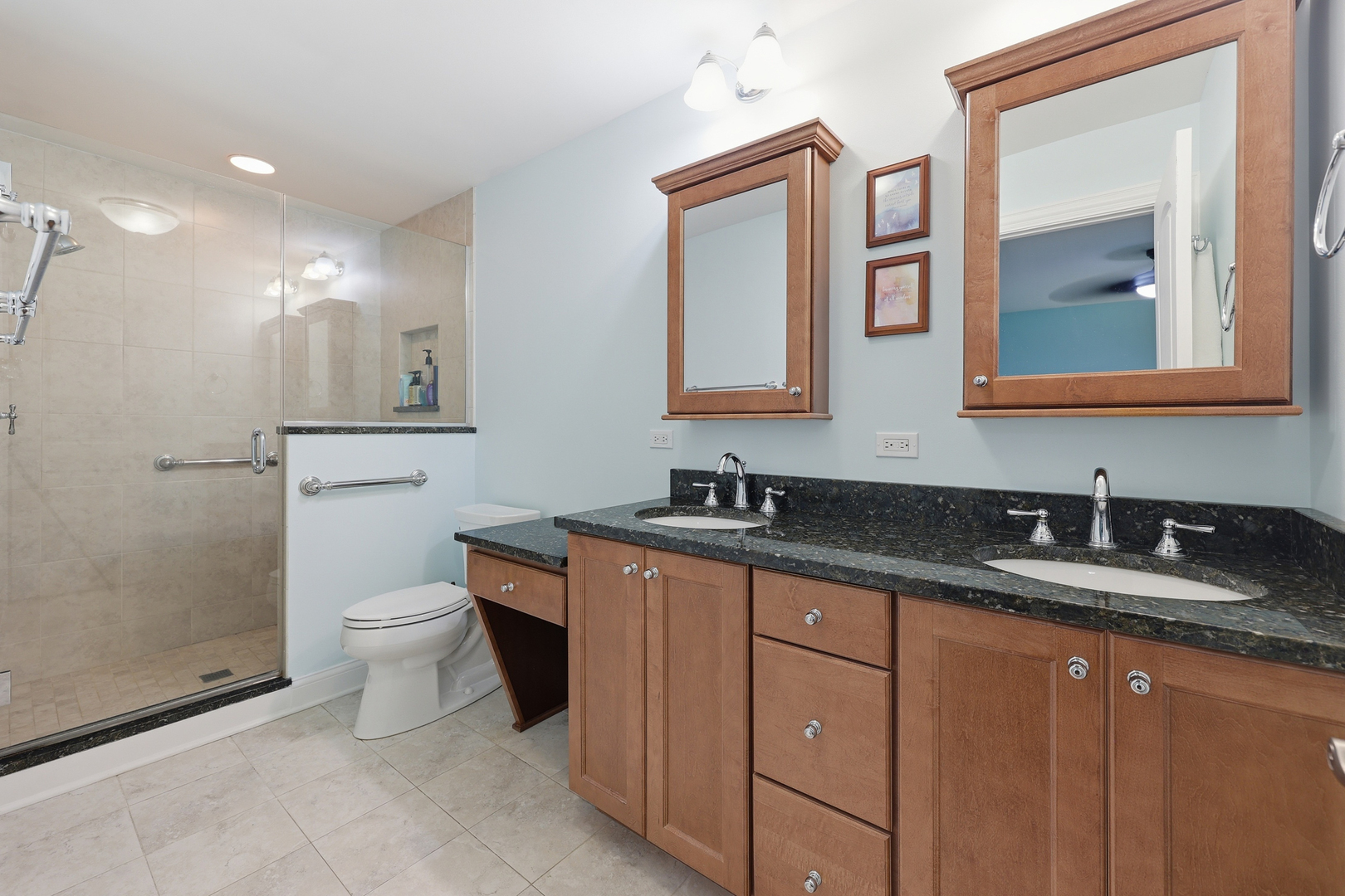 1132 S Fernandez Avenue, Arlington Heights, IL 60005