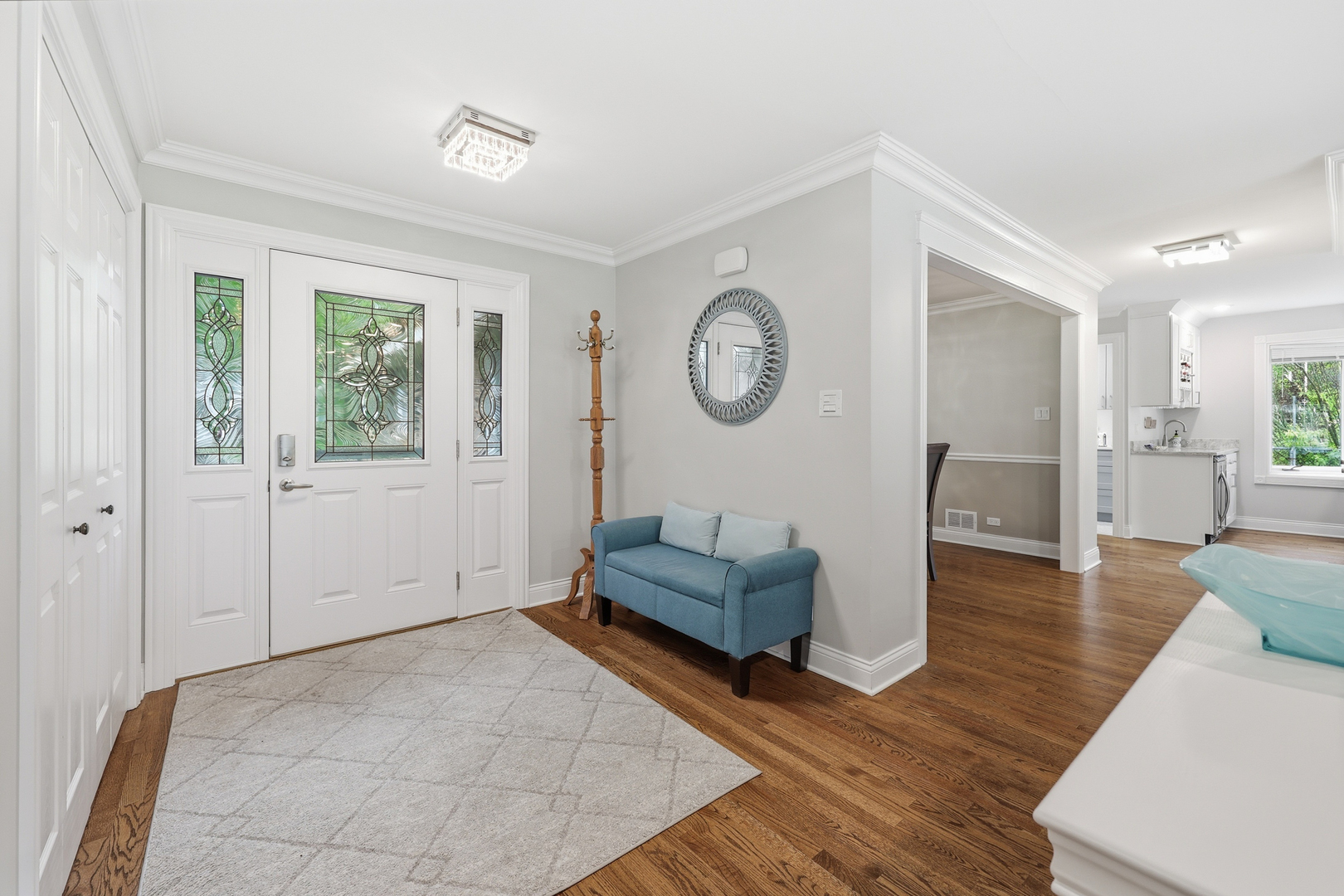1132 S Fernandez Avenue, Arlington Heights, IL 60005