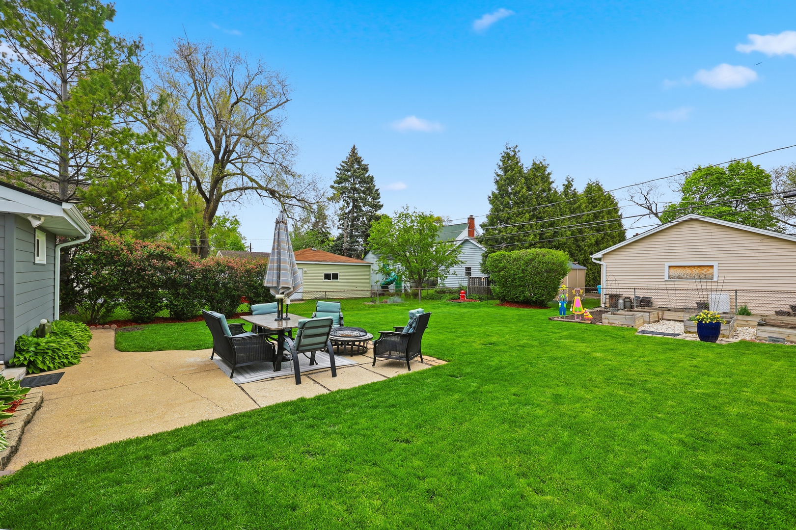 639 N Kaspar Avenue, Arlington Heights, IL 60004