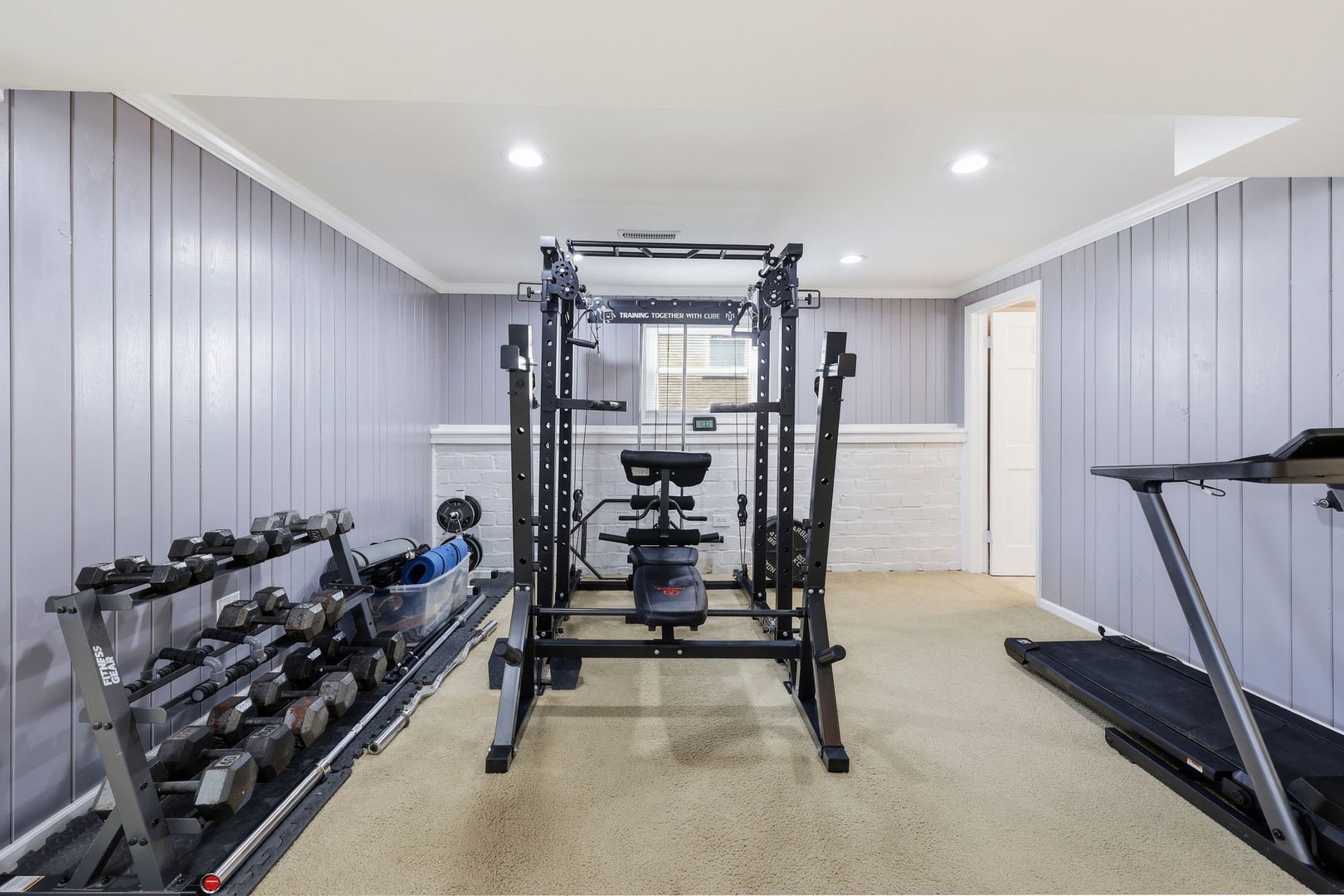 639 N Kaspar Avenue, Arlington Heights, IL 60004