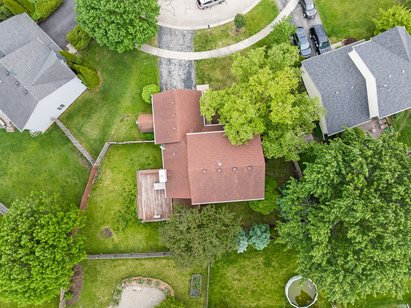2 Buckboard Court, Bolingbrook, IL 60490
