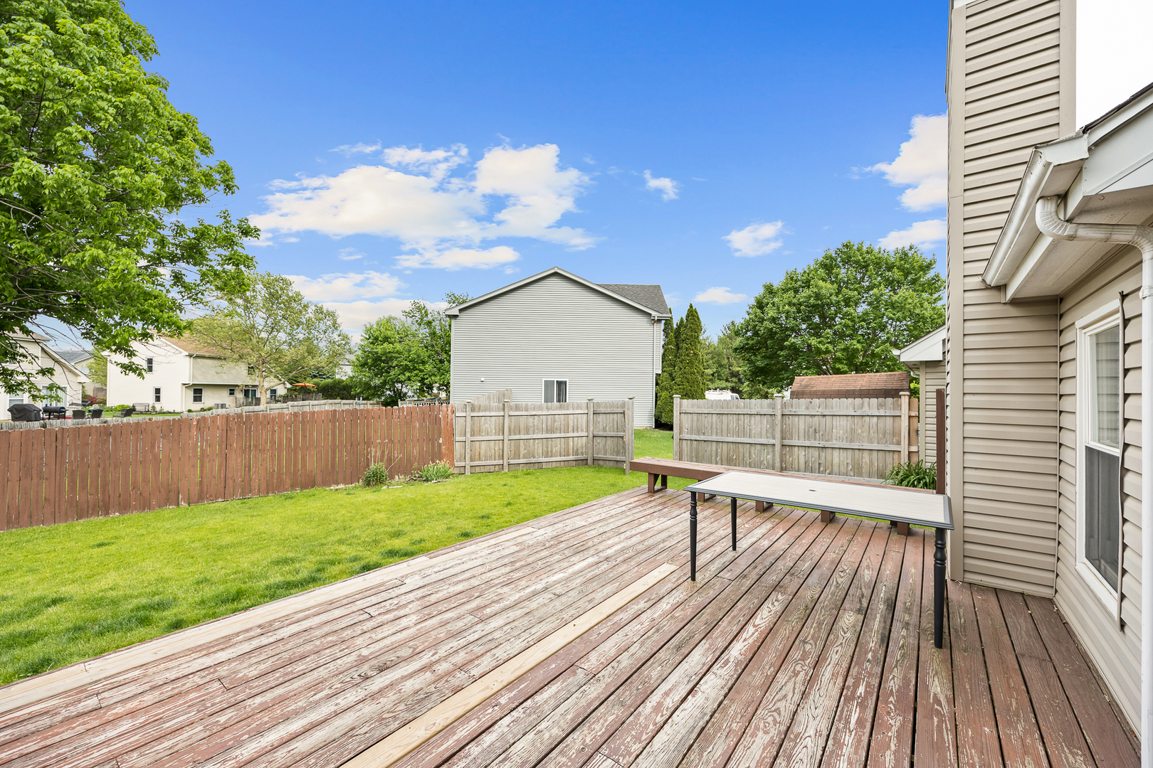 2 Buckboard Court, Bolingbrook, IL 60490