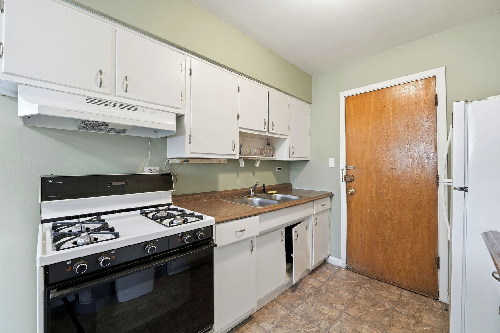 1609 Howard Street #2, Evanston, IL 60202