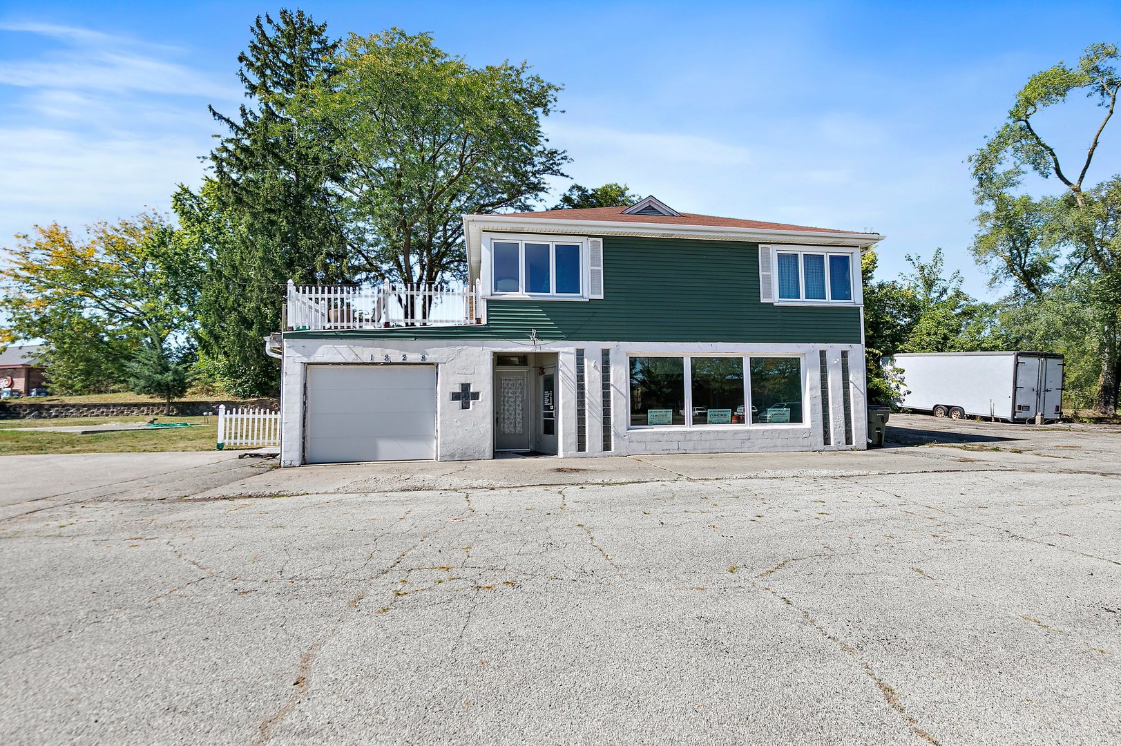 31828 N US Highway 12, Volo, IL 60073