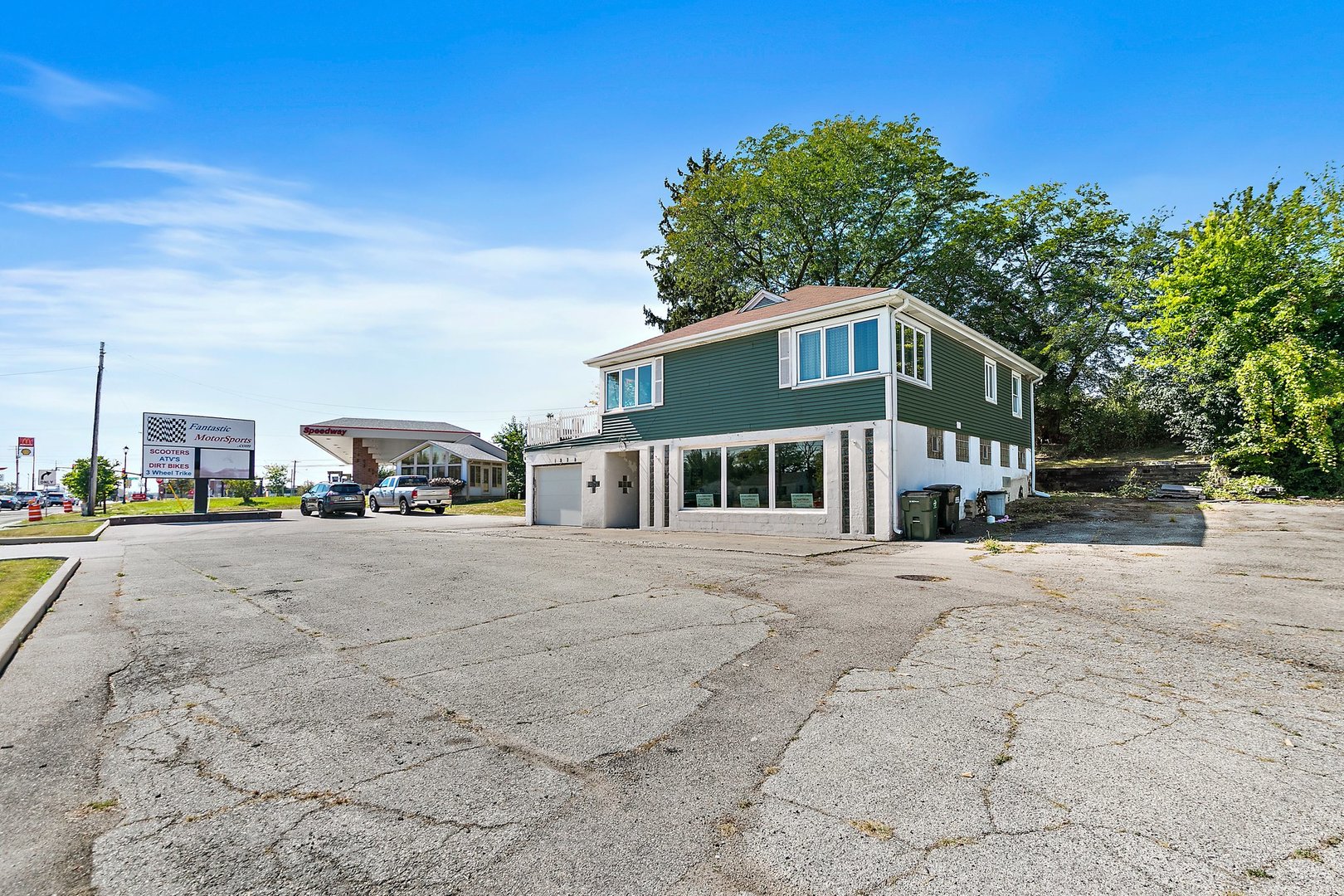 31828 N US Highway 12, Volo, IL 60073