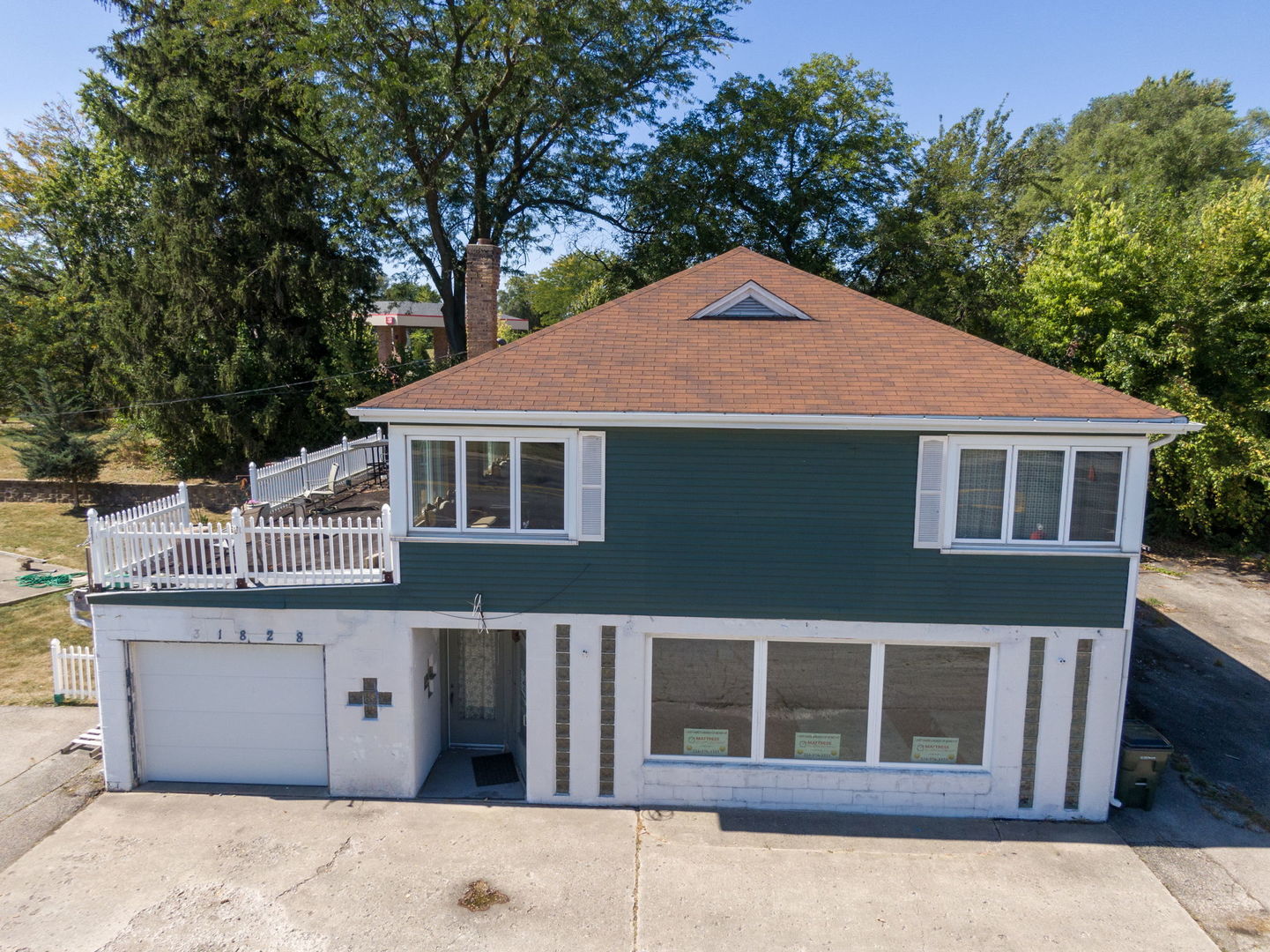 31828 N US Highway 12, Volo, IL 60073