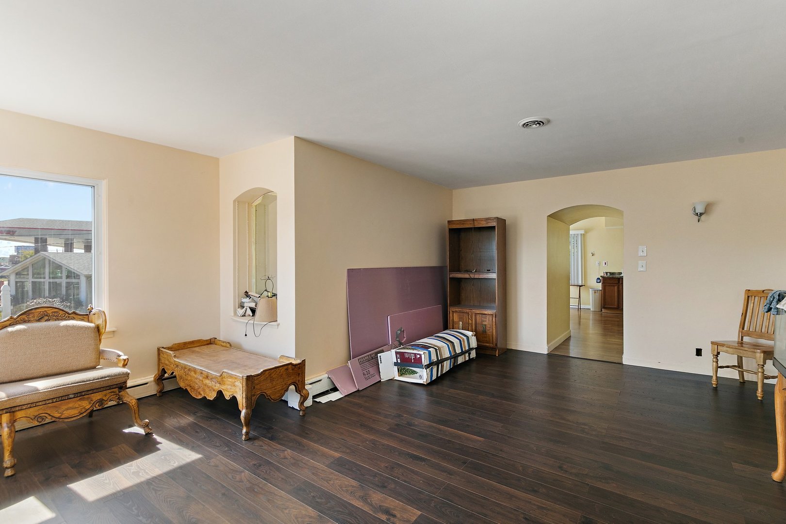 31828 N US Highway 12, Volo, IL 60073