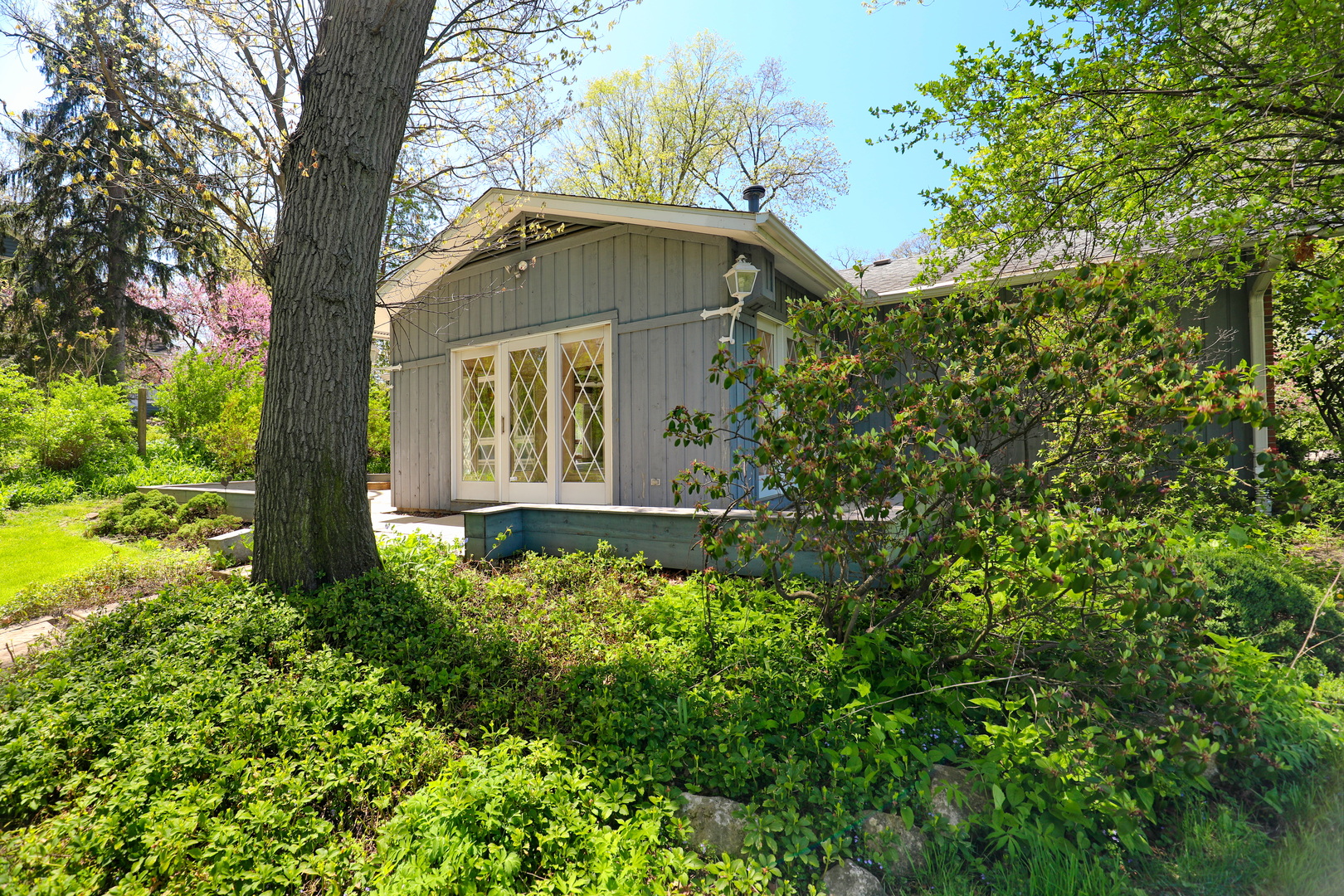 1 Sunset Avenue, West Chicago, IL 60185