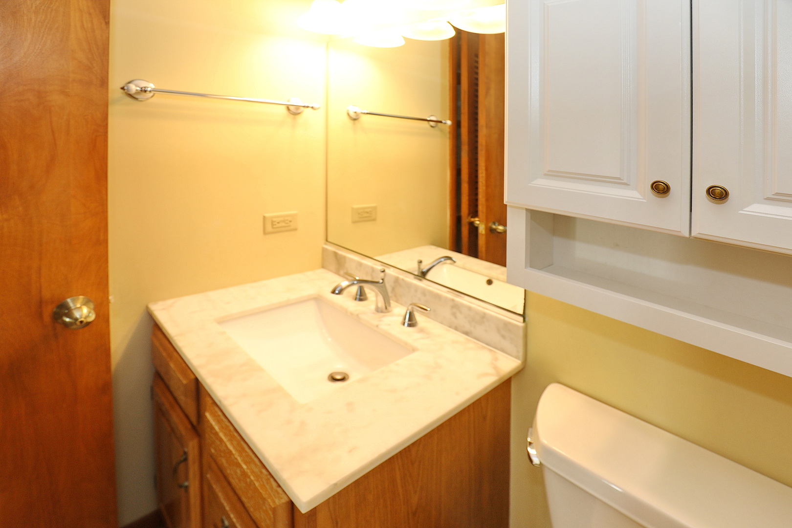 1 Sunset Avenue, West Chicago, IL 60185