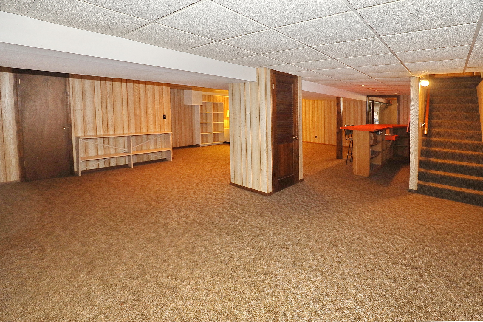 1 Sunset Avenue, West Chicago, IL 60185