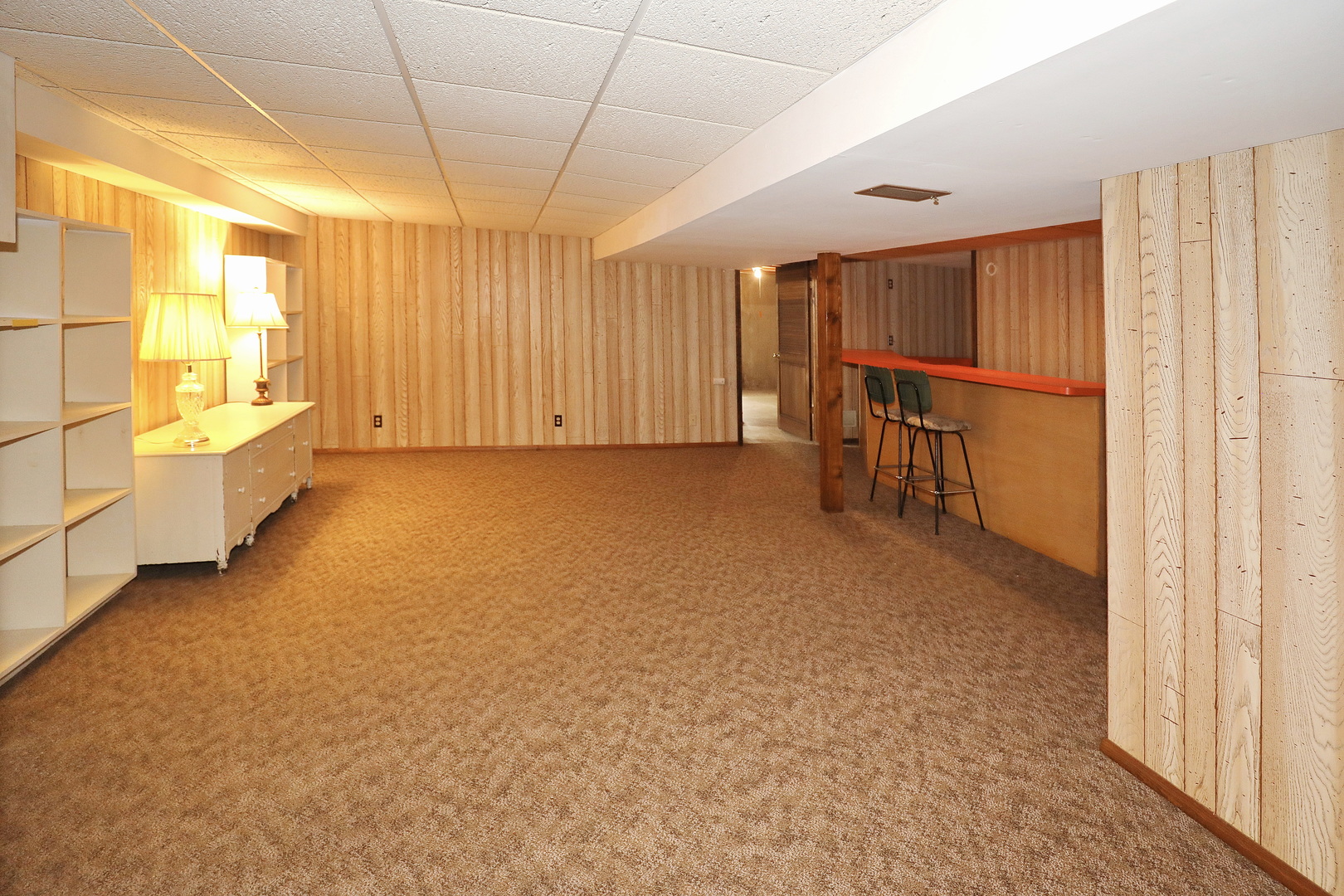 1 Sunset Avenue, West Chicago, IL 60185