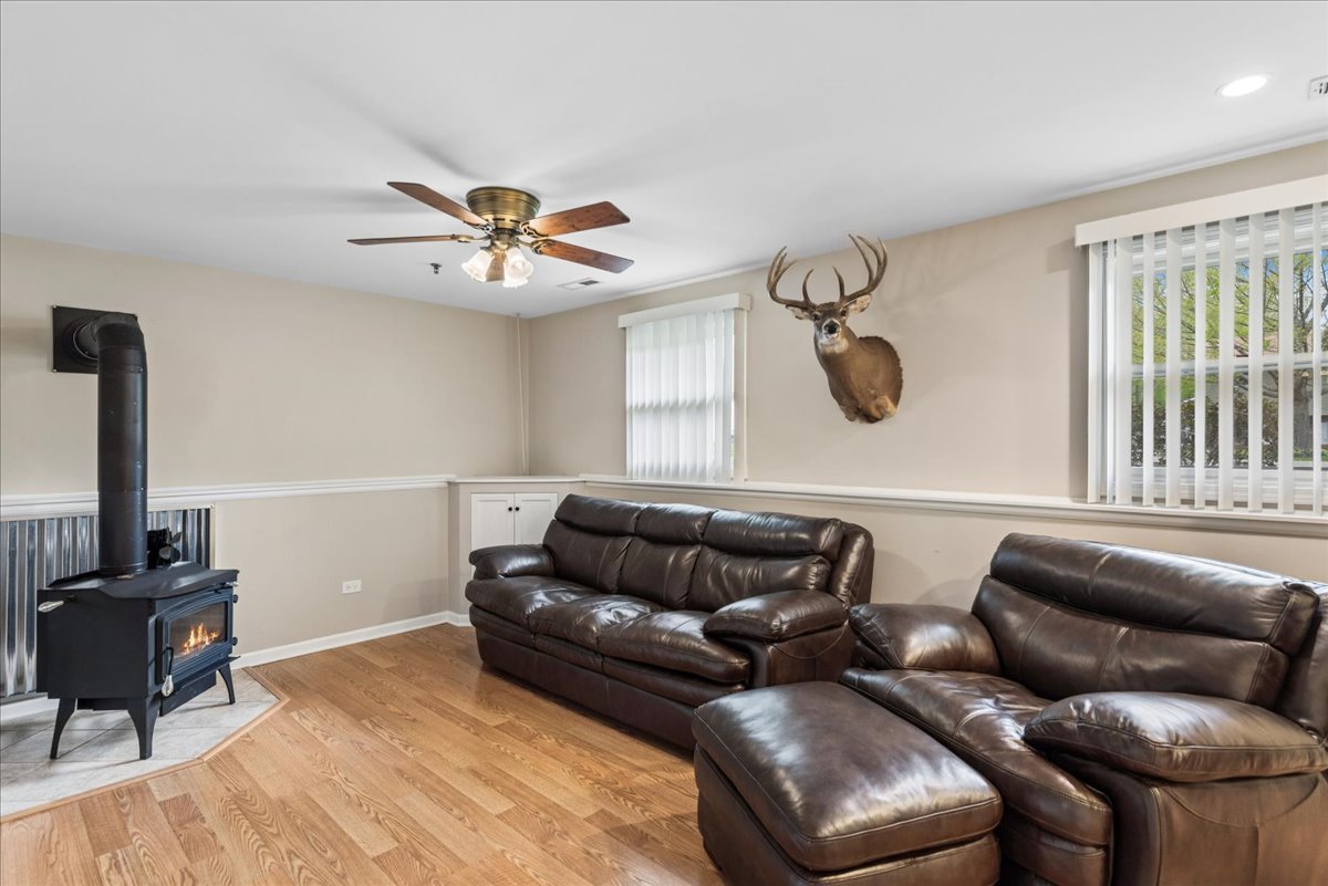 38187 N North Shore Avenue, Beach Park, IL 60087