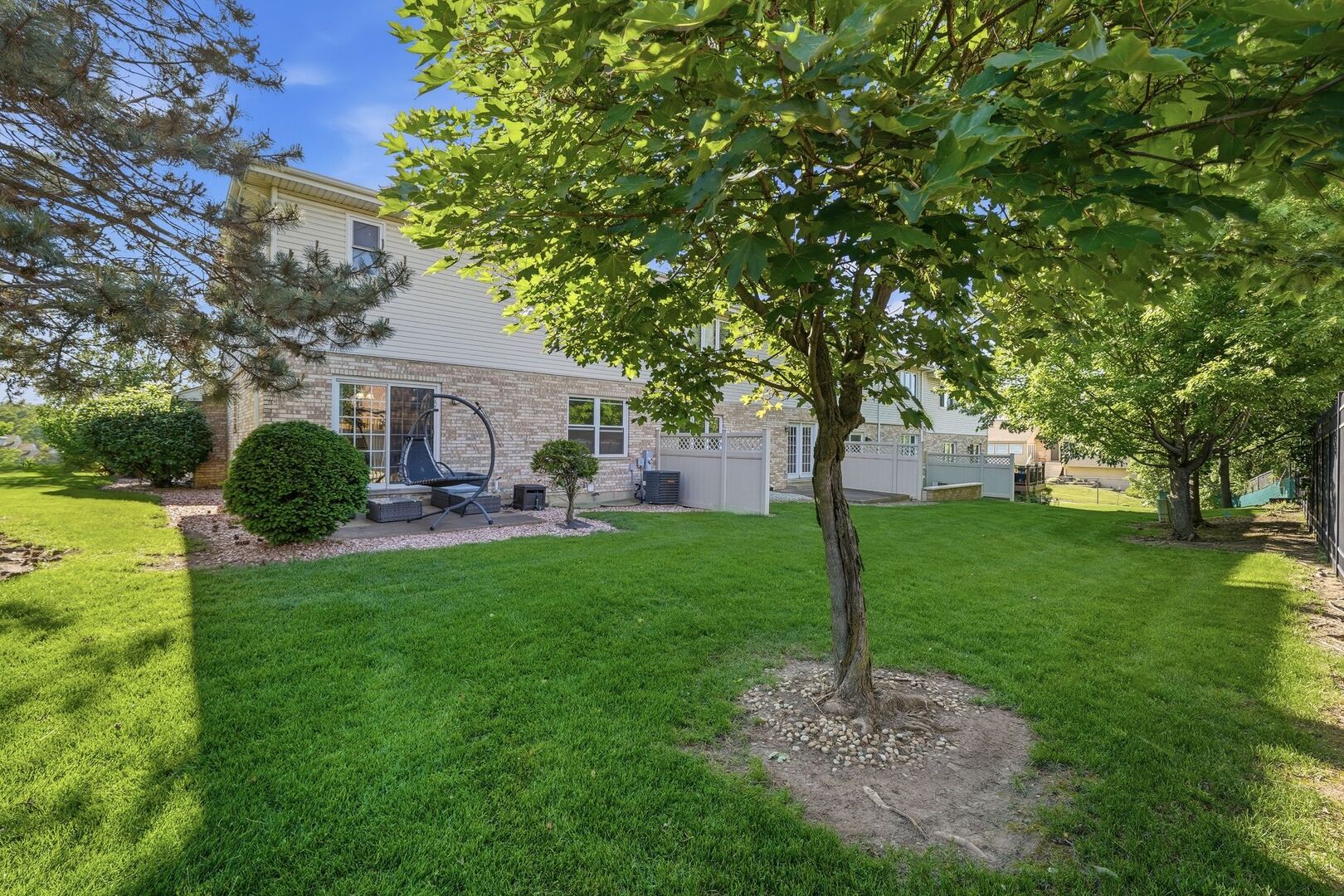 8627 Miroballi Drive, Hickory Hills, IL 60457