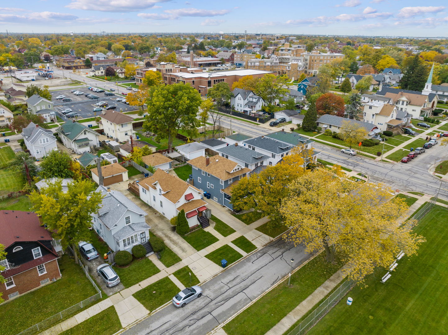 606 S 2nd Avenue, Maywood, IL 60153