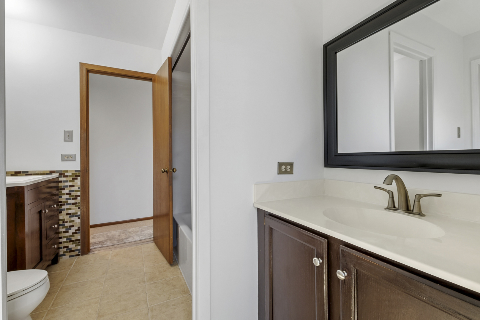 15581 Frances Lane, Orland Park, IL 60462