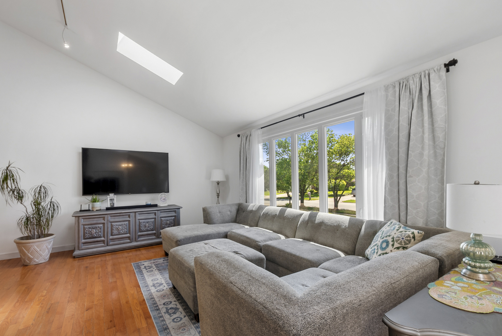 15581 Frances Lane, Orland Park, IL 60462