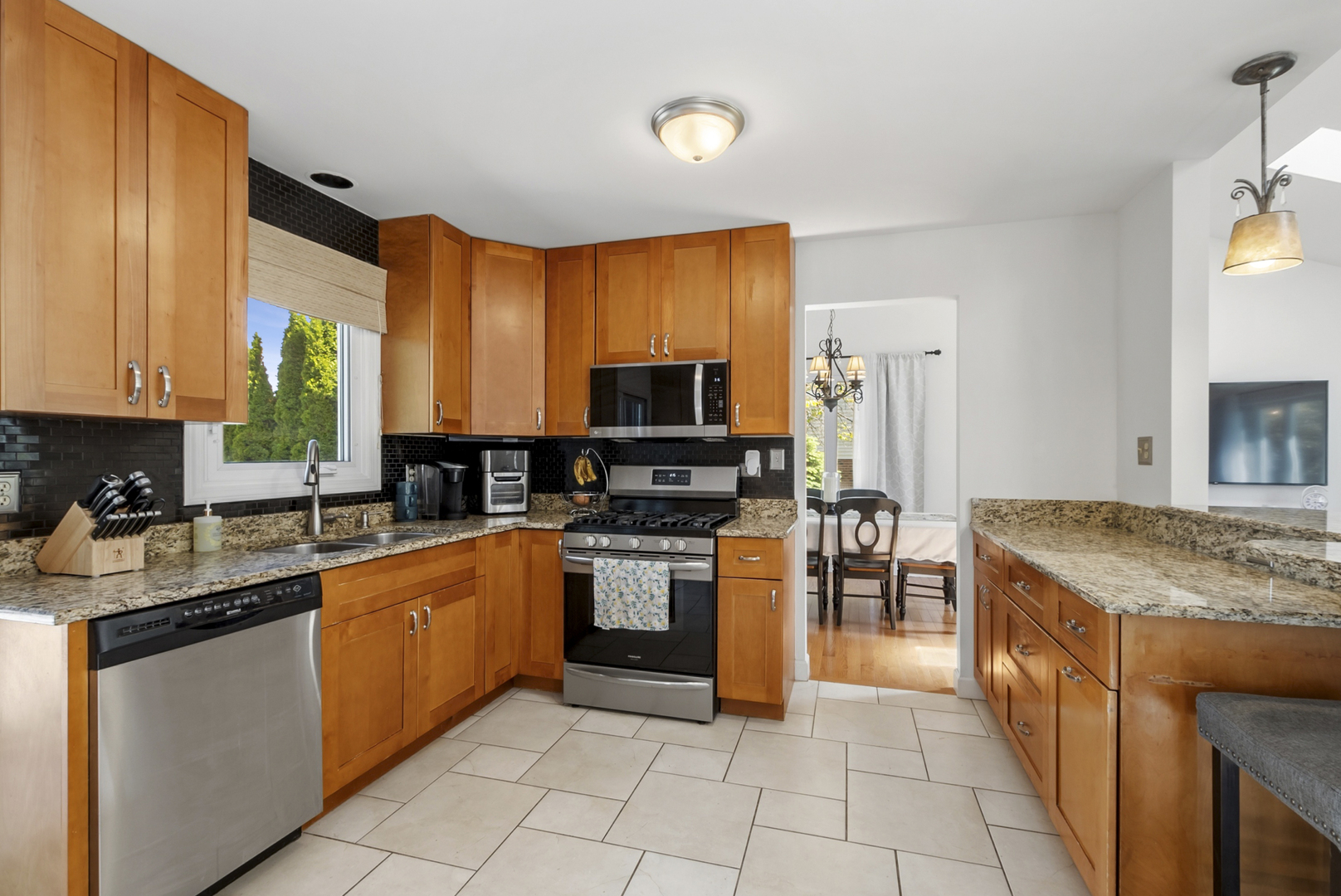 15581 Frances Lane, Orland Park, IL 60462