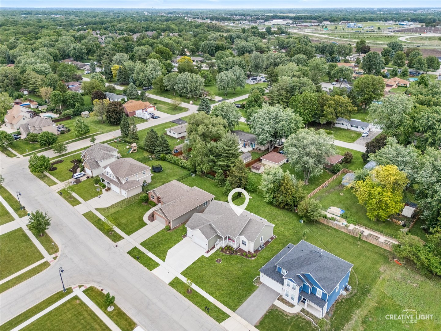 20929 Lakewoods Lane, Shorewood, IL 60404