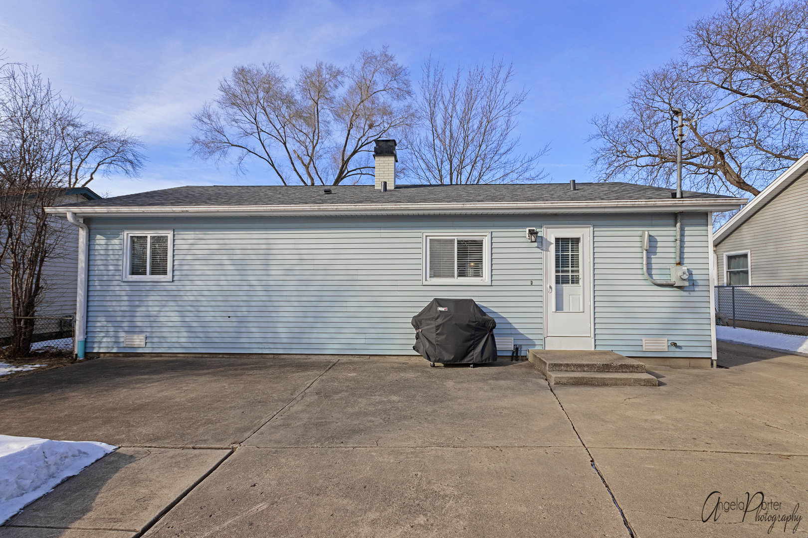 533 Bobby Lane, Mundelein, IL 60060