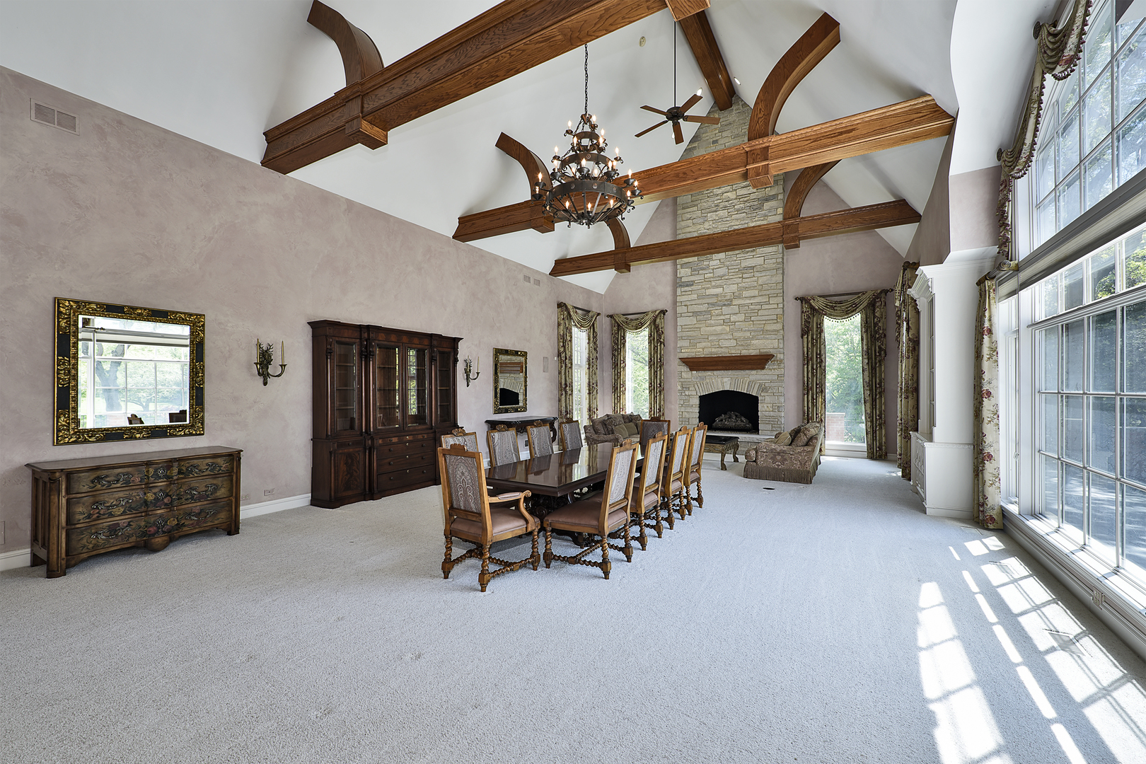 1661 Balmoral Lane, Inverness, IL 60067